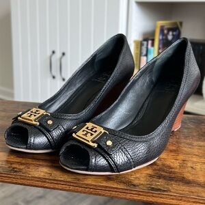 Tory Burch Natalya Pebbled Leather Black and Gold Heels - Size 7.5 (USED)